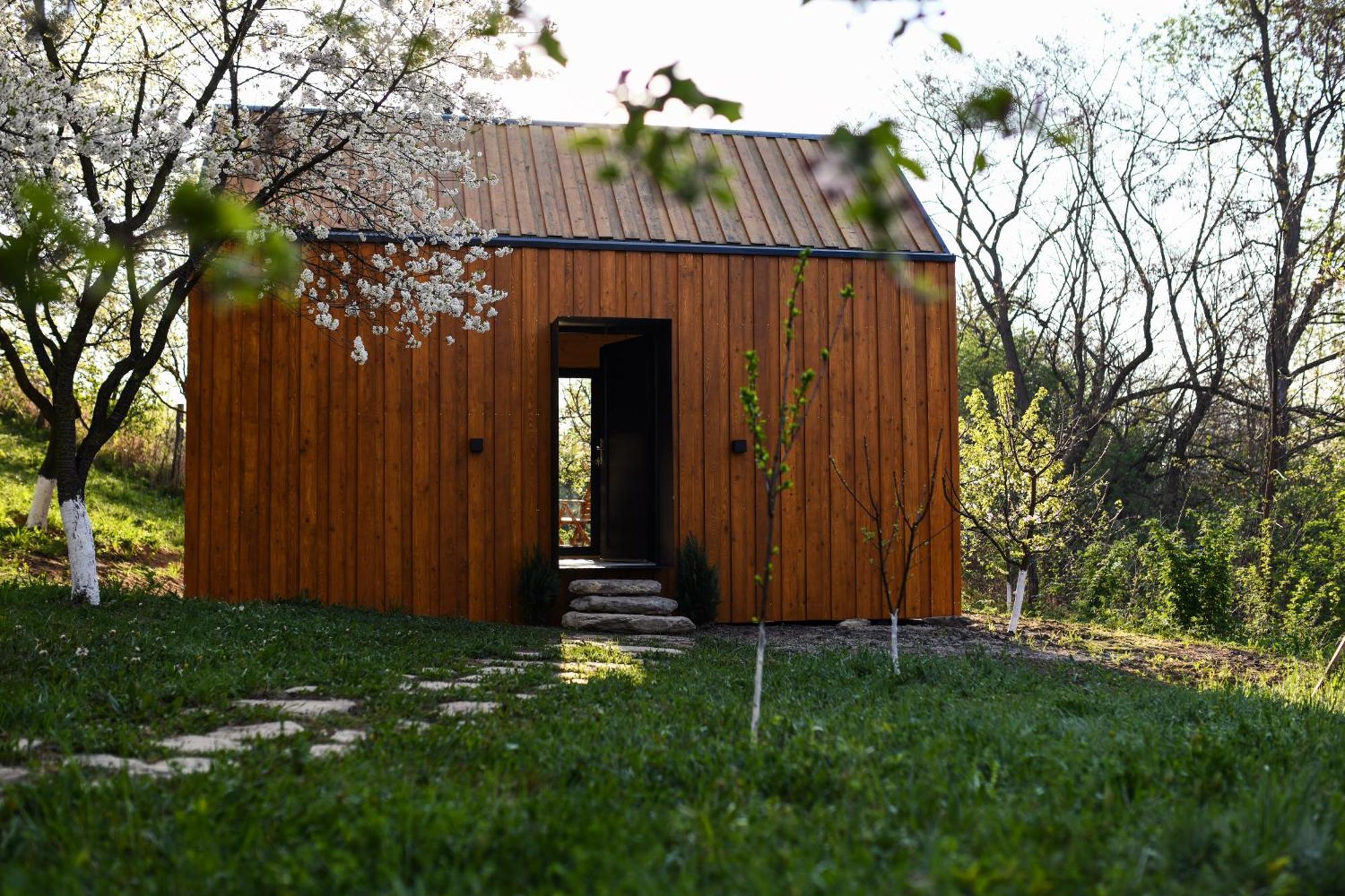 Chalet Casuta Din Livada Maneciu